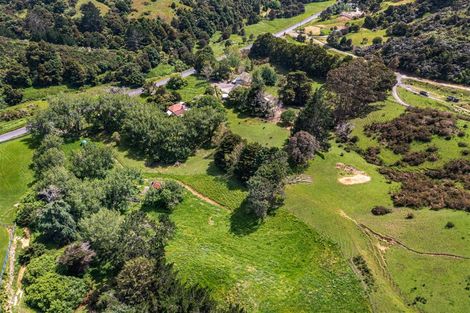 Photo of property in 863 Weranui Road, Wainui, Silverdale, 0994