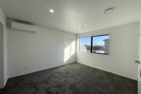 Photo of property in 26 Sandgate Avenue, Botany Downs, Auckland, 2010