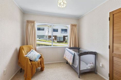 Photo of property in 17 Latitude Close, Whitby, Porirua, 5024