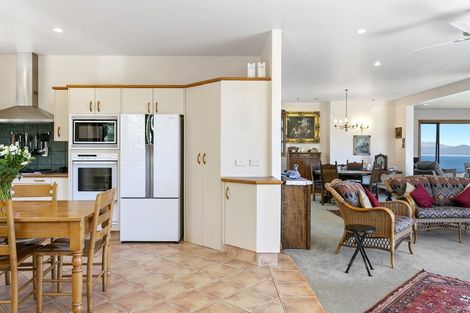 Photo of property in 40 Whakamoenga Point, Acacia Bay, Taupo, 3385