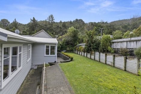 Photo of property in 26 Lowry Crescent, Stokes Valley, Lower Hutt, 5019