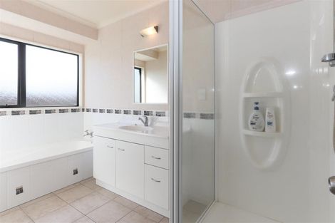 Photo of property in 20 Frame Place, Owhata, Rotorua, 3010