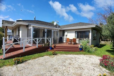 Photo of property in 5 Arthur Street, Hawera, 4674