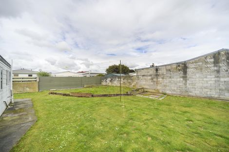 Photo of property in 9 Hinau Place, Cloverlea, Palmerston North, 4412