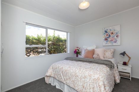 Photo of property in 6-6a Nola Avenue, Raumati Beach, Paraparaumu, 5032