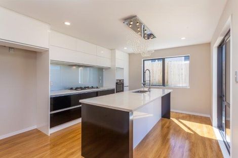 Photo of property in 61a Glenview Road, Glen Eden, Auckland, 0602