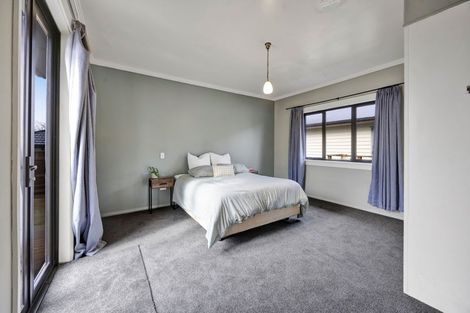 Photo of property in 15 Craig Street, Stratford, 4332