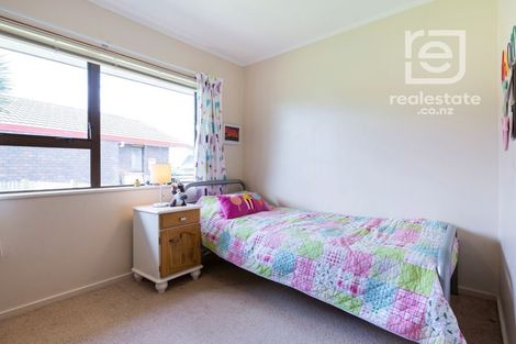 Photo of property in 1/52 Edgewater Parade, Waiuku, 2123