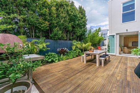 Photo of property in 225 East Coast Road, Campbells Bay, Auckland, 0620