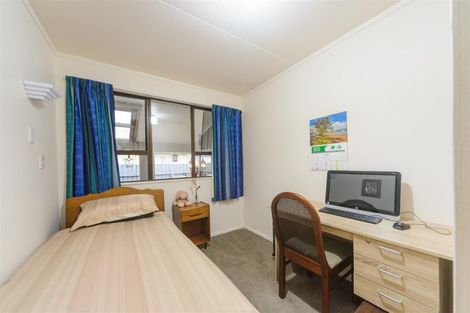 Photo of property in 14 Aitken Street, Bulls, 4818