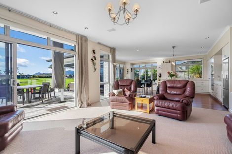 Photo of property in 89 Barbados Way, One Tree Point, 0118