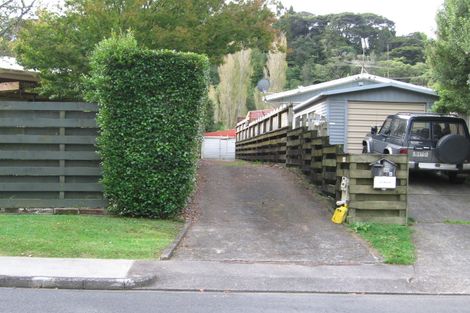 Photo of property in 1/20 Lowtherhurst Road, Massey, Auckland, 0614