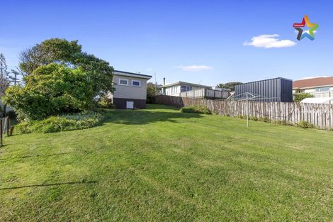 Photo of property in 67 Tasman Road, Otaki Beach, Otaki, 5512