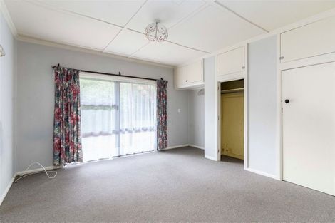 Photo of property in 24 Oxford Street, Lansdowne, Masterton, 5810