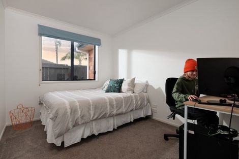 Photo of property in 64 Oriental Parade, Papamoa Beach, Papamoa, 3118