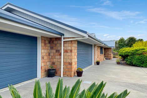 Photo of property in 21 Edkins Road, Kerikeri, 0230