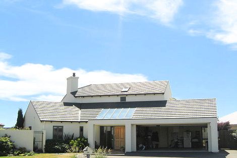 Photo of property in 30 Eastwood Rise, Waimairi Beach, Christchurch, 8083