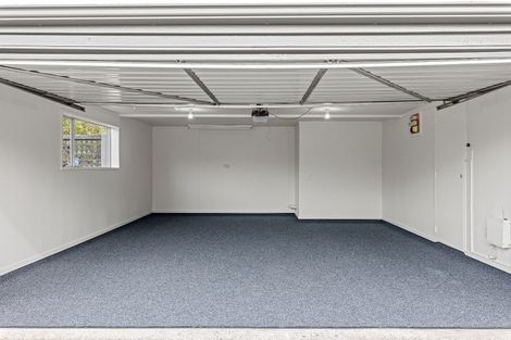 Photo of property in 3/251 Memorial Avenue, Burnside, Christchurch, 8053