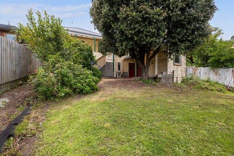 Photo of property in 21 Exeter Street, Lyttelton, 8082