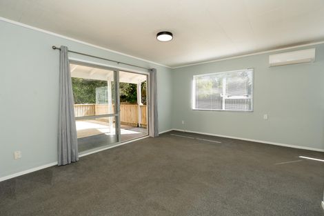 Photo of property in 21 Manor Place, Bader, Hamilton, 3206