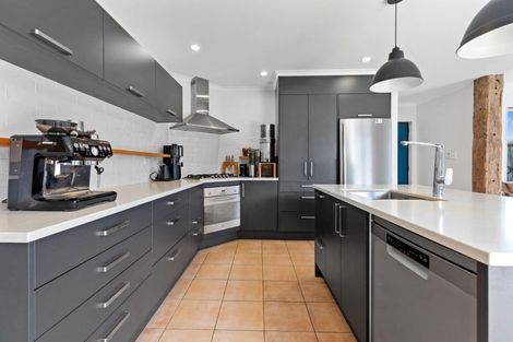 Photo of property in 14 Sarah Place, Papamoa Beach, Papamoa, 3118