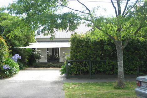 Photo of property in 17 Oxley Avenue, St Albans, Christchurch, 8014