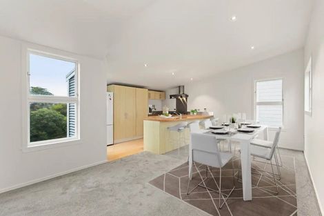 Photo of property in 20 Parliament Street, Thorndon, Wellington, 6011