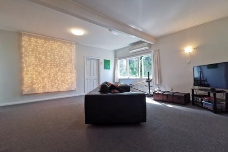 Photo of property in 127 Upland Road, Kelburn, Wellington, 6012