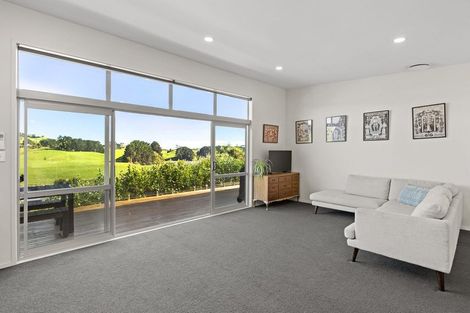 Photo of property in 5b Harakeke Place, Raglan, 3225