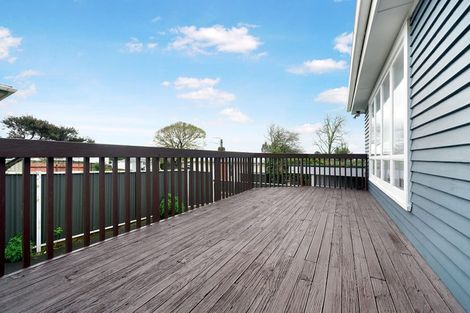 Photo of property in 2/7 Mcleod Road, Henderson, Auckland, 0612