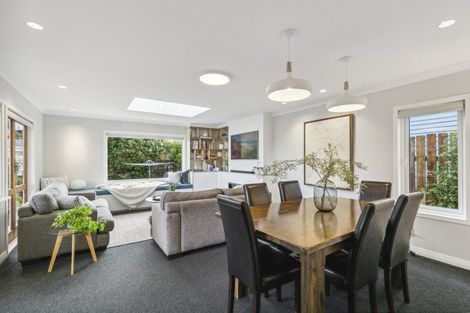 Photo of property in 89 Tauhinu Road, Miramar, Wellington, 6022