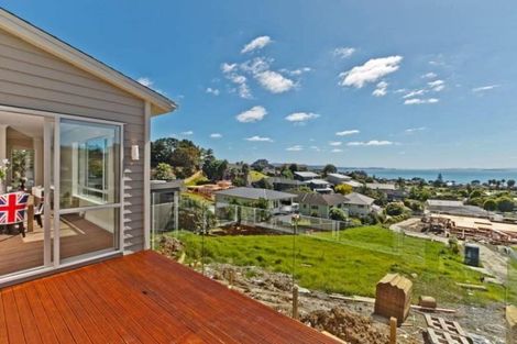 Photo of property in 188 Whangaparaoa Road, Red Beach, 0932