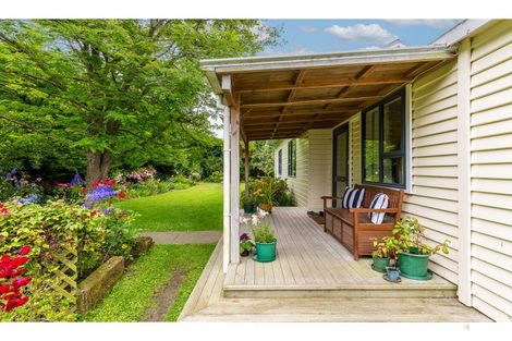 Photo of property in 749 Hakataramea Highway, Waimate, 7977