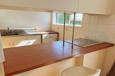 Photo of property in 3a Oakleigh Street, Maungaraki, Lower Hutt, 5010