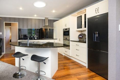 Photo of property in 2 Ursula Drive, Feilding, 4702