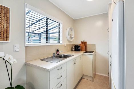 Photo of property in 7 Waitaki Street, Henderson, Auckland, 0612