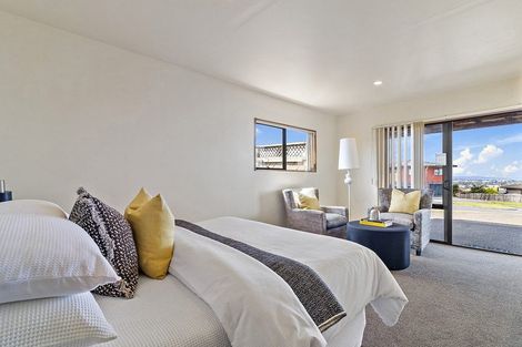 Photo of property in 26 Clearview Heights, Ranui, Auckland, 0612