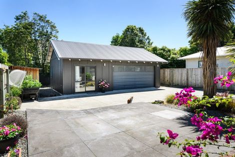 Photo of property in 26 Milverton Avenue, Hokowhitu, Palmerston North, 4410