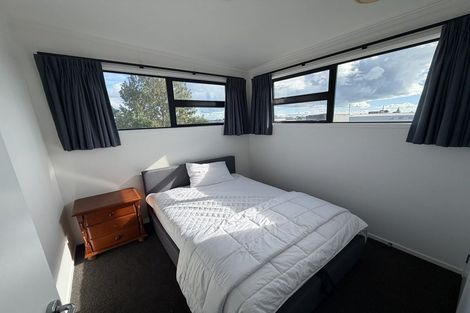 Photo of property in 22 Ashley Place, Papamoa Beach, Papamoa, 3118