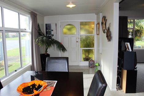 Photo of property in 144 Rangatira Drive, Mangakino, 3421