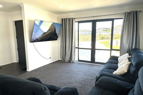 Photo of property in 10b Polestar Lane, Whitby, Porirua, 5024