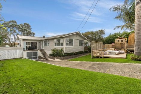 Photo of property in 11 Gregory Place, Mount Roskill, Auckland, 1041