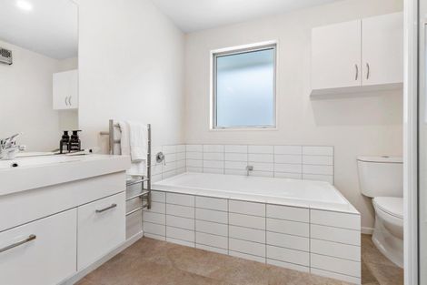 Photo of property in 44 Risinghurst Terrace, Lower Shotover, Queenstown, 9304