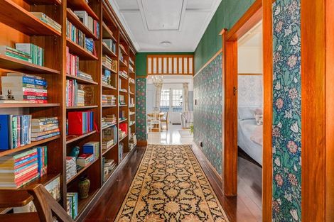 Photo of property in 22 Torridon Road, Miramar, Wellington, 6022