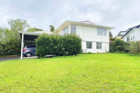 Photo of property in 3 Mowbray Place, Sunnynook, Auckland, 0620