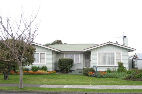 Photo of property in 53 James Foley Avenue, Pirimai, Napier, 4112