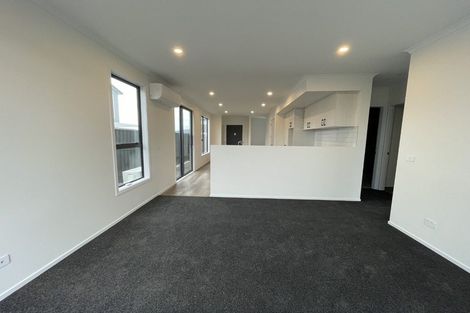 Photo of property in 16 Hokioi Drive, Kenepuru, Porirua, 5022