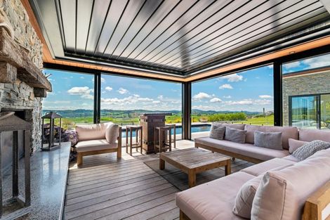 Photo of property in 155 Whakaroa Road, Kinloch, Taupo, 3385