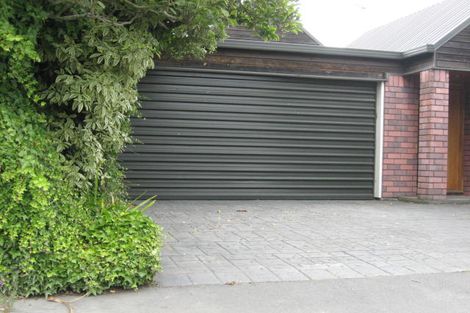 Photo of property in 2/11 Ilam Road, Upper Riccarton, Christchurch, 8041