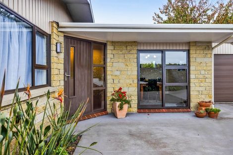 Photo of property in 65 Belt Road, New Plymouth, 4310